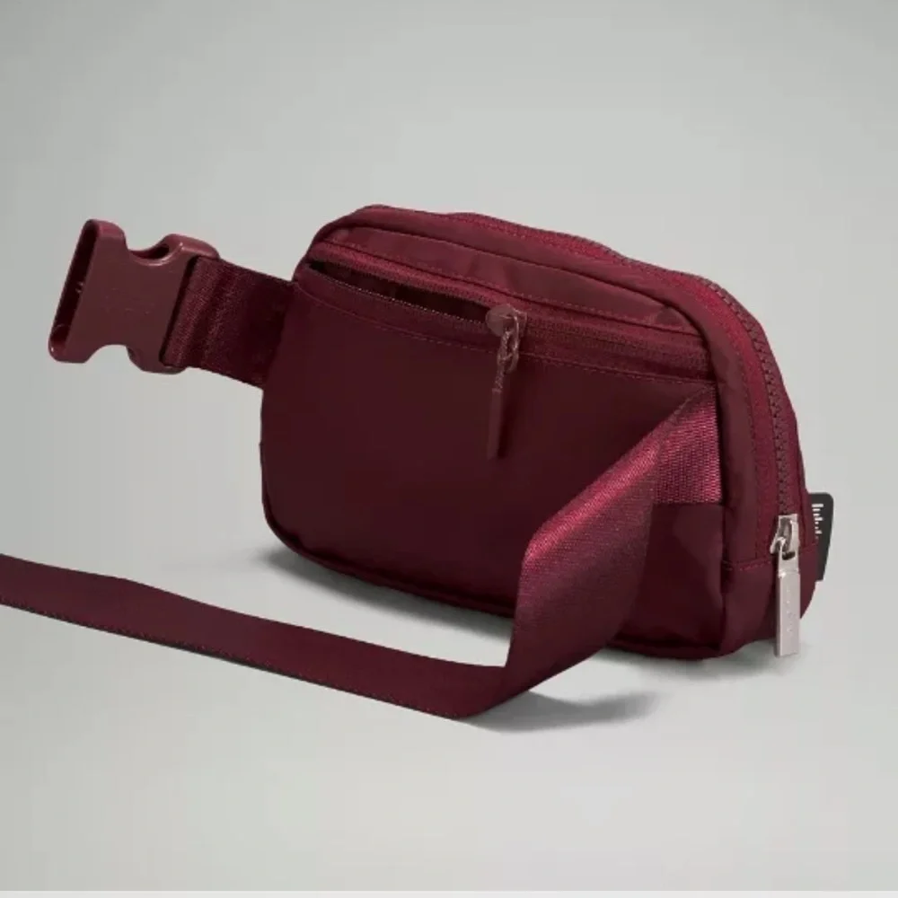 Lululemon Everywhere Belt Bag Red Merlot